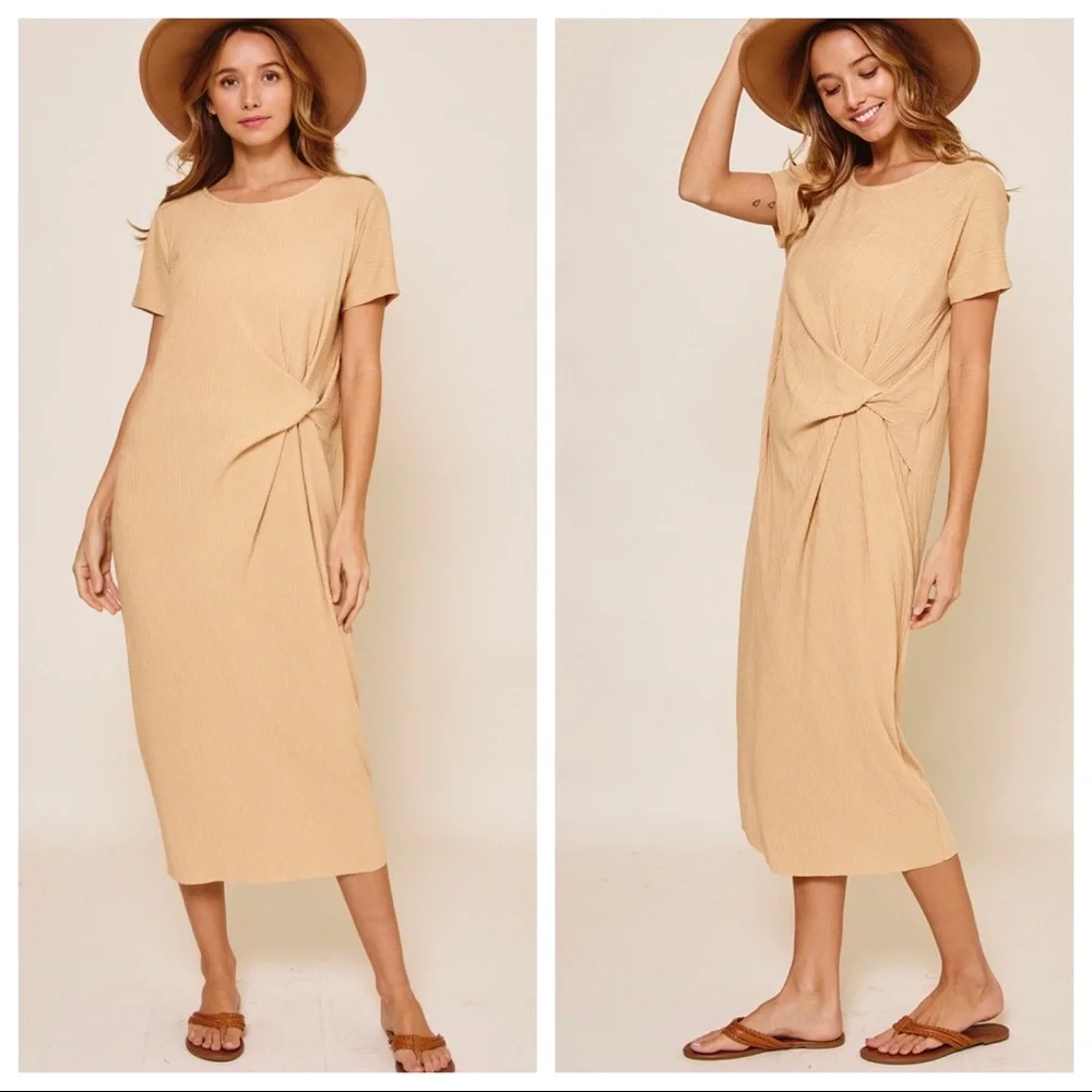Evelyne Short Sleeve Knotted Fabulous Midi Dress - Picture 2 of 5